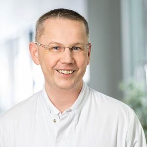 Dr. Lars-Rudolf Petertönjes